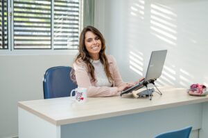 Imagem da fonoaudióloga Mariá Germainne Gurgel